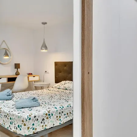 Casa Primera By Aldertons Holiday home *